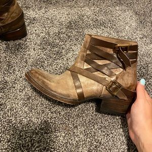 Freebird by Steve Madden shoes